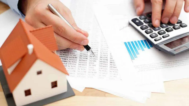 وکیل شکایت از سازنده برای عدم تحویل ملک