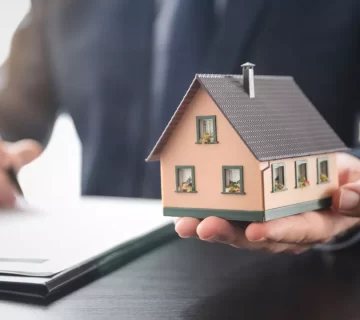 وکیل تحویل ملک پیش فروش