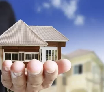 وکیل مطالبه خسارت عدم تکمیل ملک پیش فروش