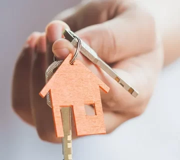 مشکلات فروش خانه های اوقافی