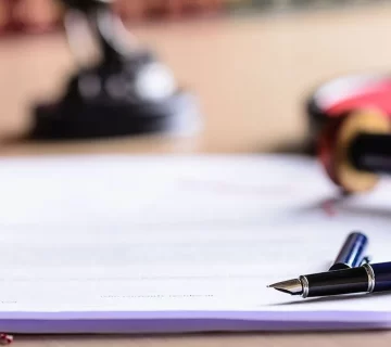 گواهی عدم حضور برای خسارت قراردادی